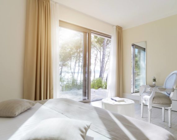 DIEHOLIDAYBUCHT_PICTURES245