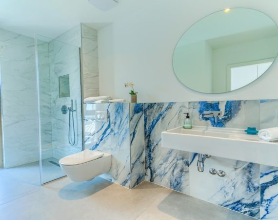 Villa Blue - Bathroom01