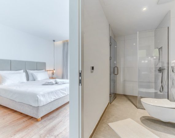 Villa Blue - Bathroom05