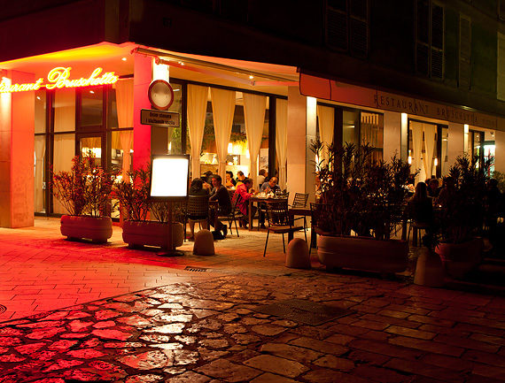 Bruschetta-restaurant01