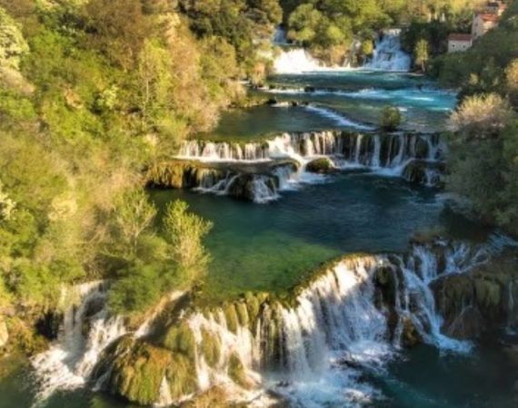 DIEHOLIDAYBUCHT-Krka04